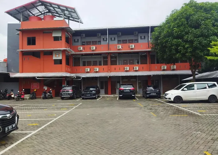Oyo 92098 Kost Orange Syariah